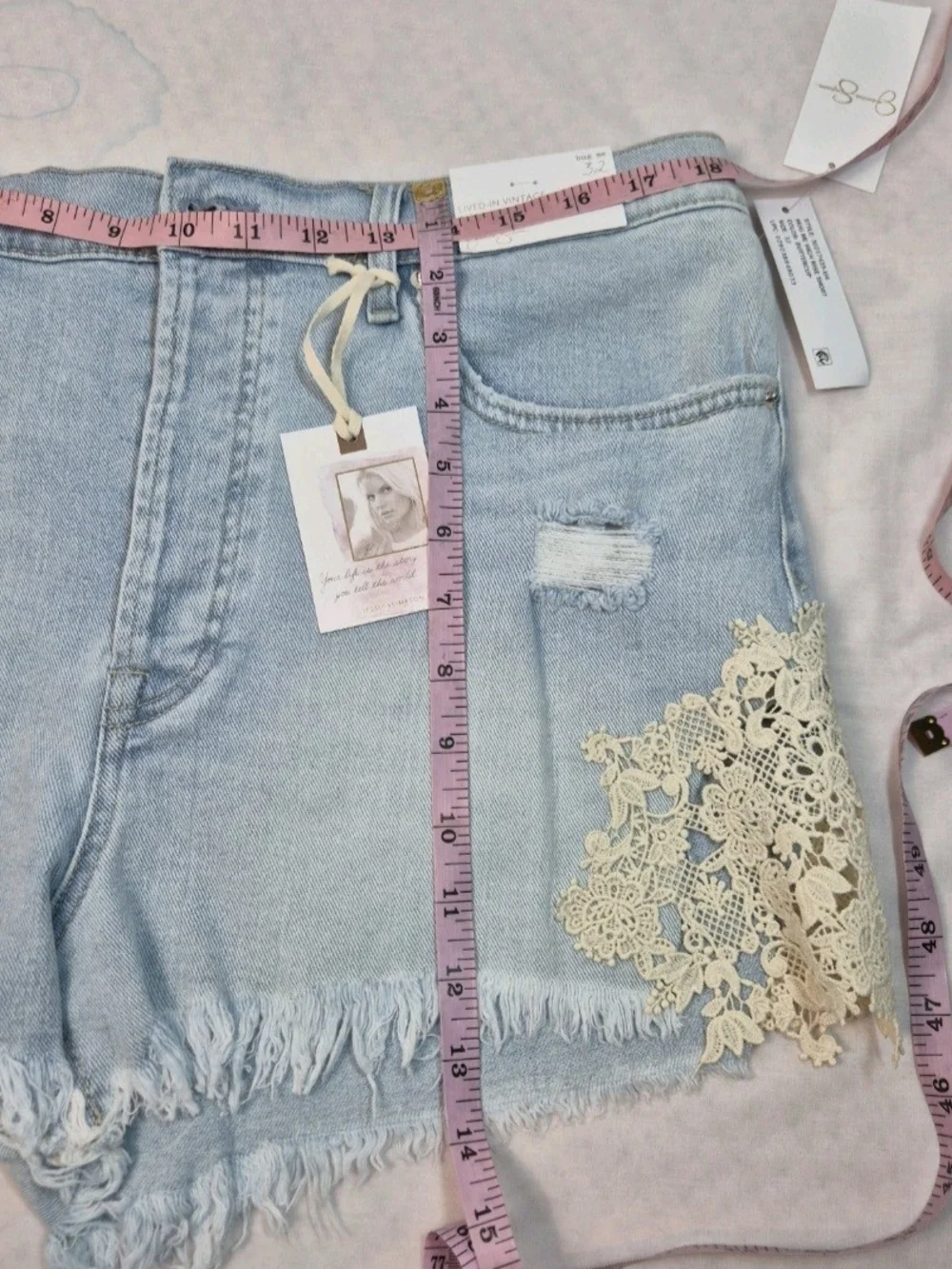 Jessica Simpson Hug Me Jean Shorts Buttercup Size 30 Frayed Button Fly Blue 31 - Picture 8 of 13